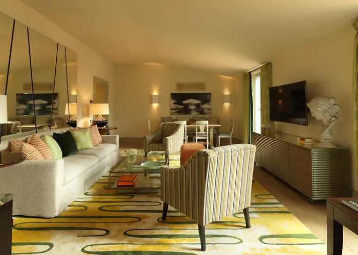 Отель Rocco De Russie 5*